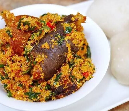 Pounded Yam & Egusi Soup with Meat